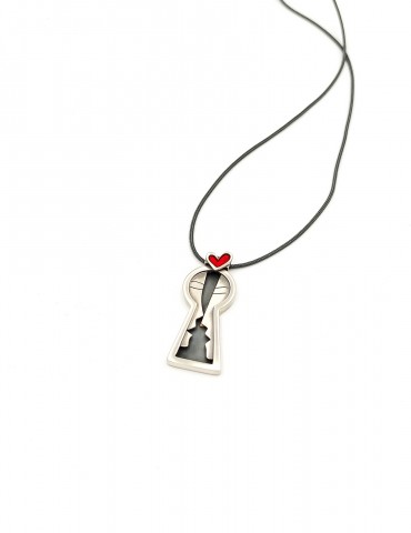 Necklace with Silver element.